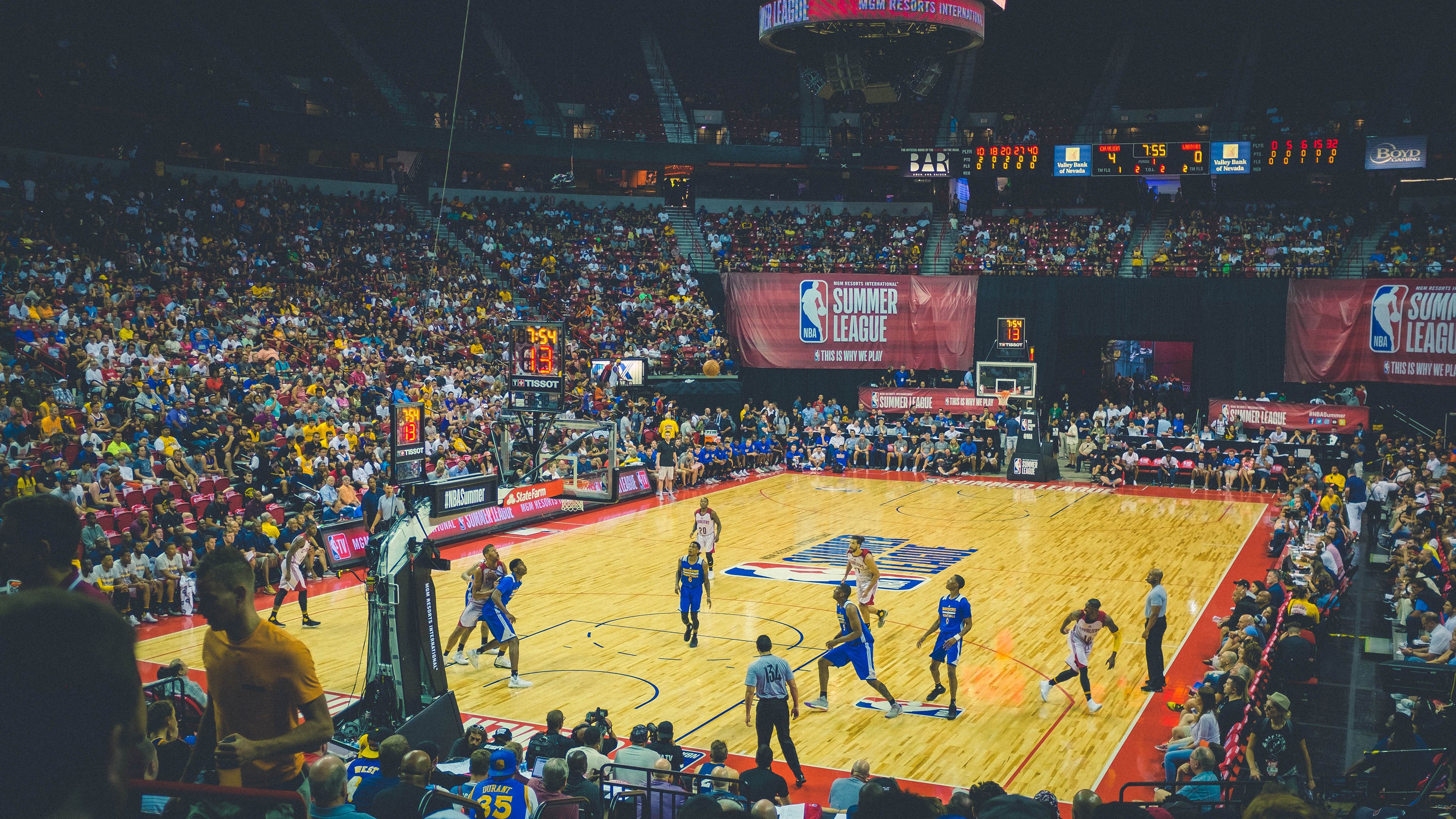 太阳照常升起！抢七决战凤凰城燃尽最后弹药，保罗布克联手绞杀汽车城铁壁